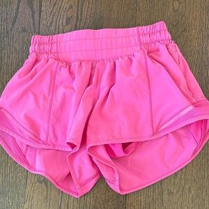 Lululemon Athletica Hotty Hot 2.5 Athletic Shorts